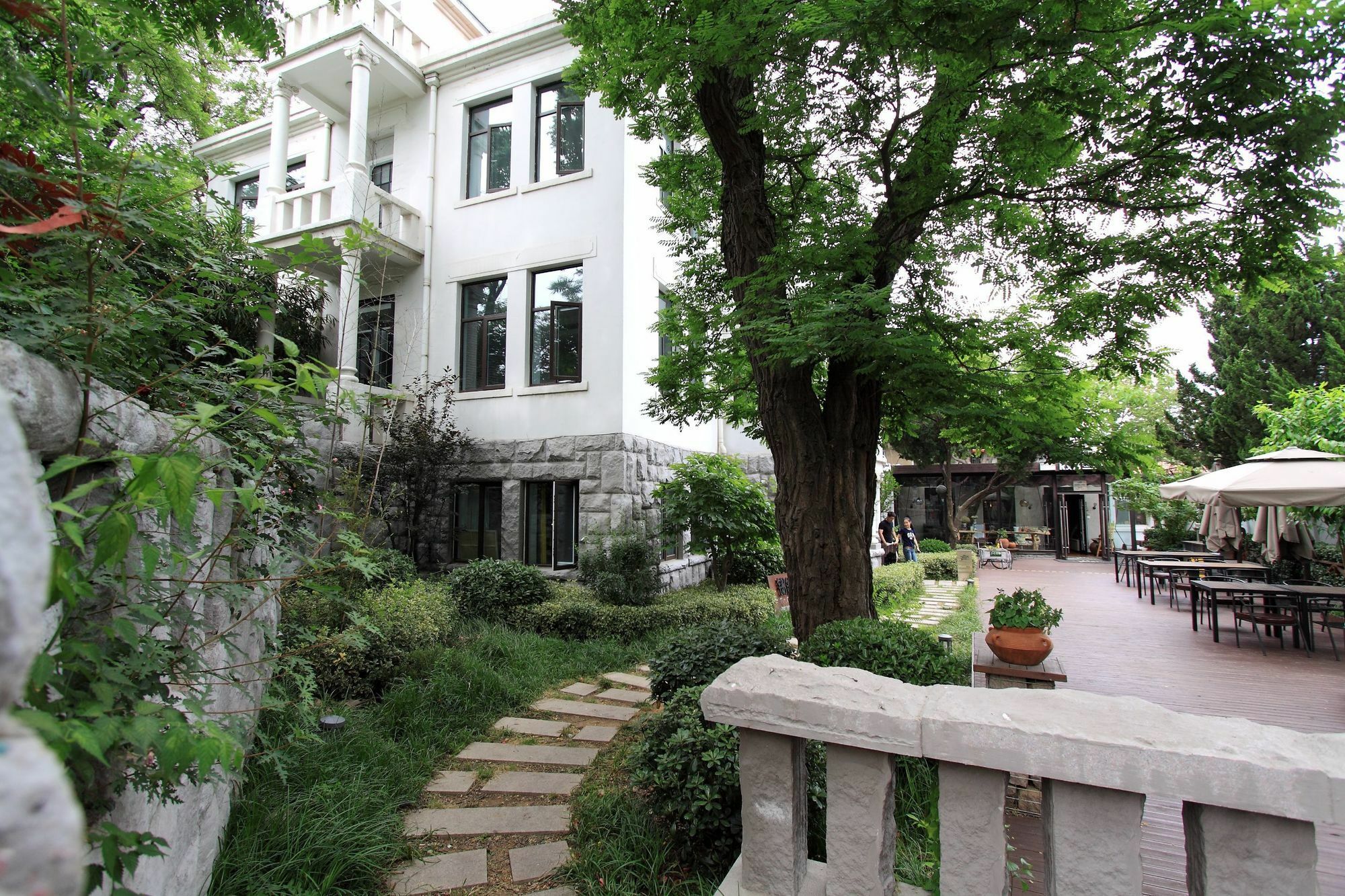 צ'ינגדאו No.5 Hengshan Road Cultural Hotel מראה חיצוני תמונה
